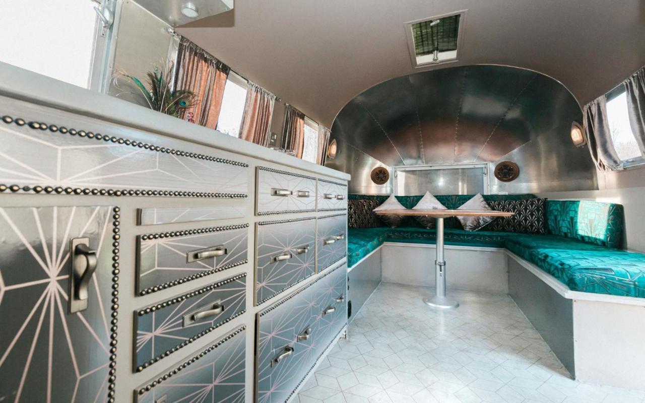 Silver Airstream Glamping & Rental Chichester Exterior photo