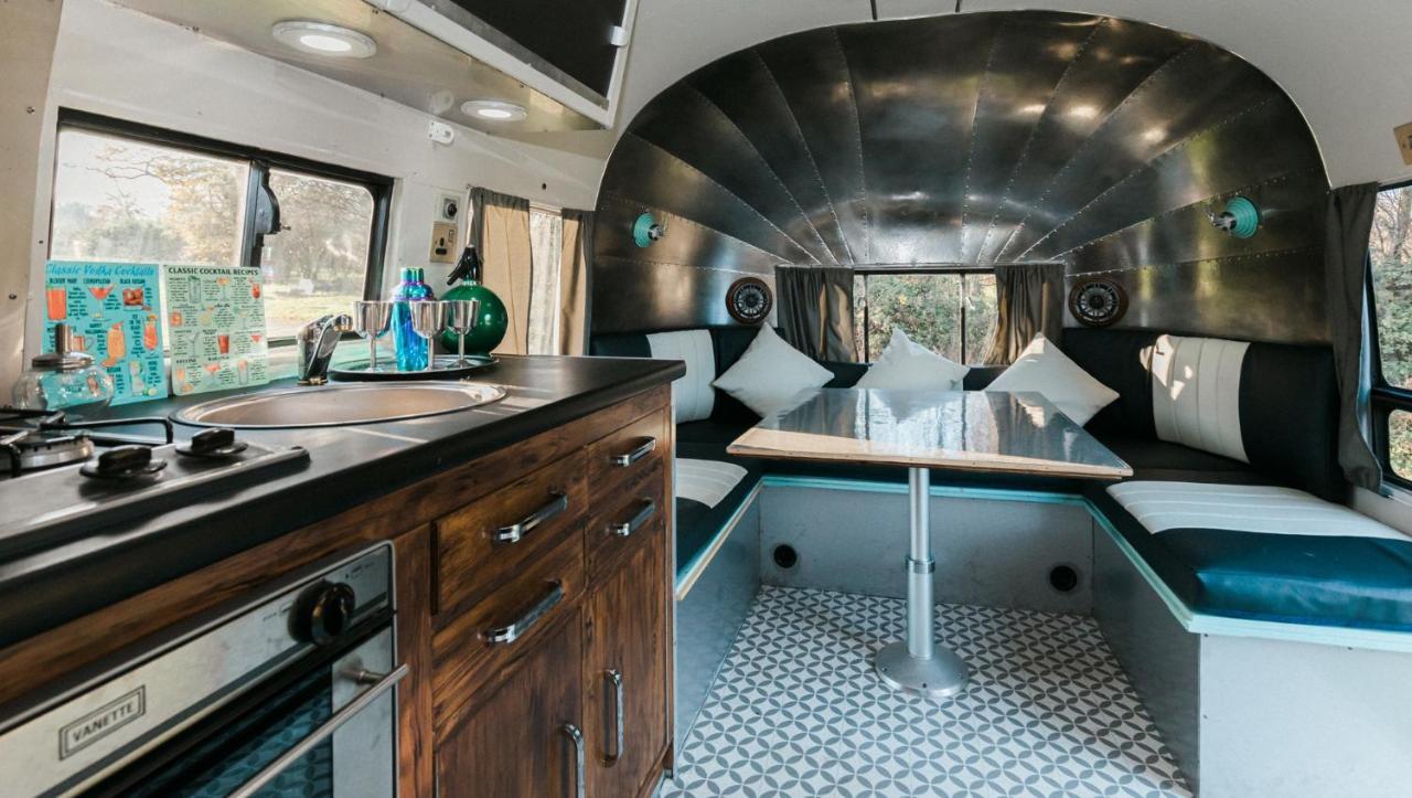Silver Airstream Glamping & Rental Chichester Exterior photo