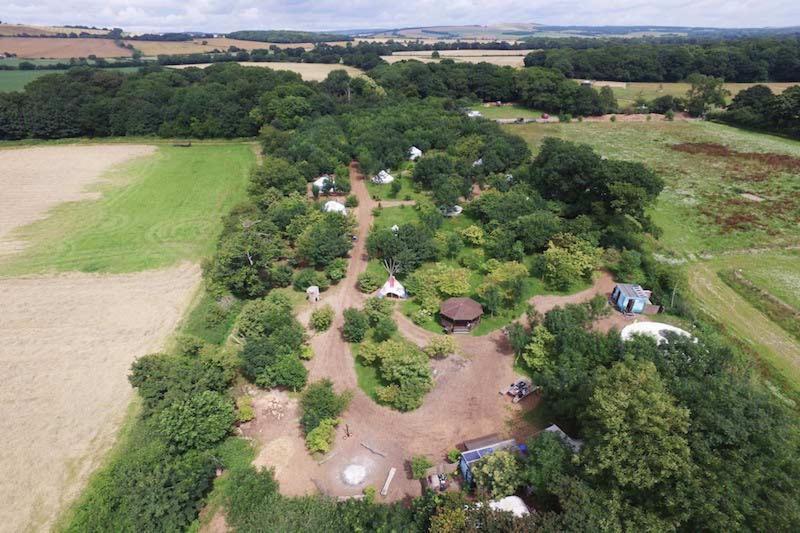 Silver Airstream Glamping & Rental Chichester Exterior photo